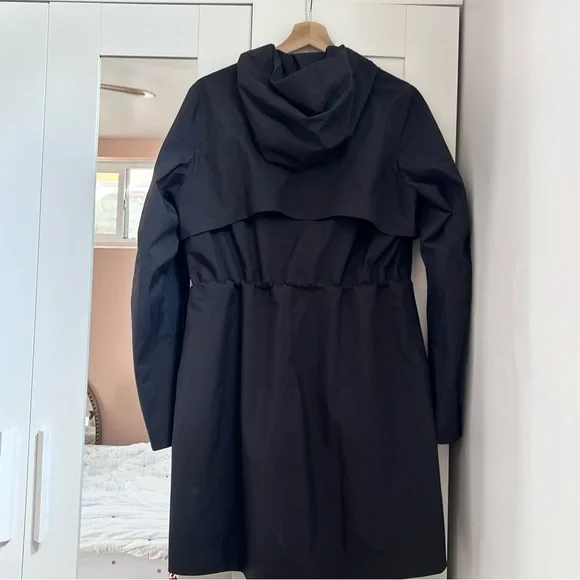 Lululemon Rain Rebel Jacket black size 8 - Picture 4 of 6